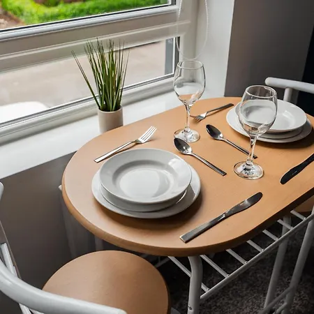 Legion House One アパート *