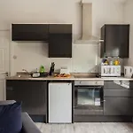 Legion House One مدليسبره